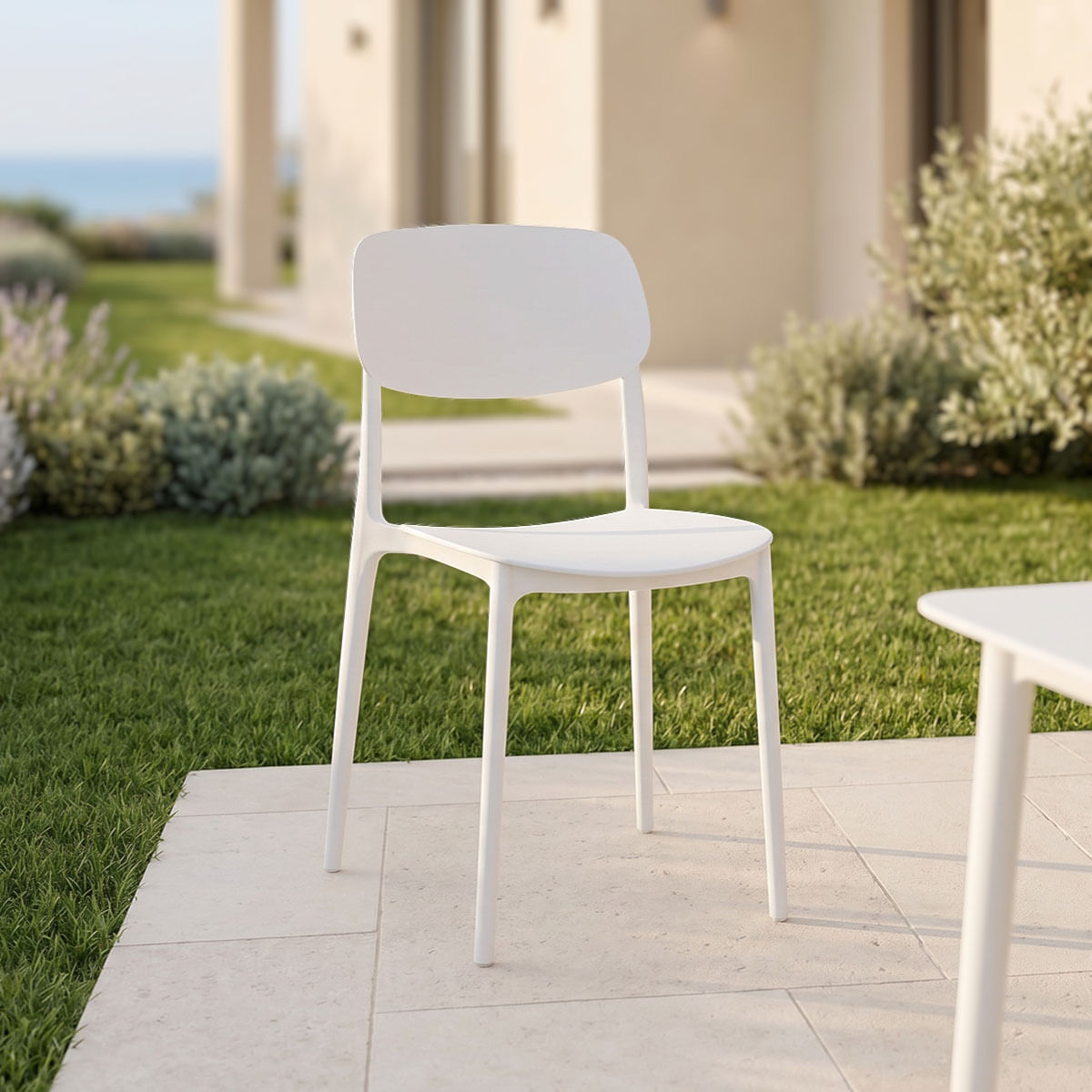 Scaun Berdian pakoworld stivuibil in culoarea alb, 38x49x79cm Scaun Berdian pakoworld stivuibil in culoarea alb, 38x49x79cm