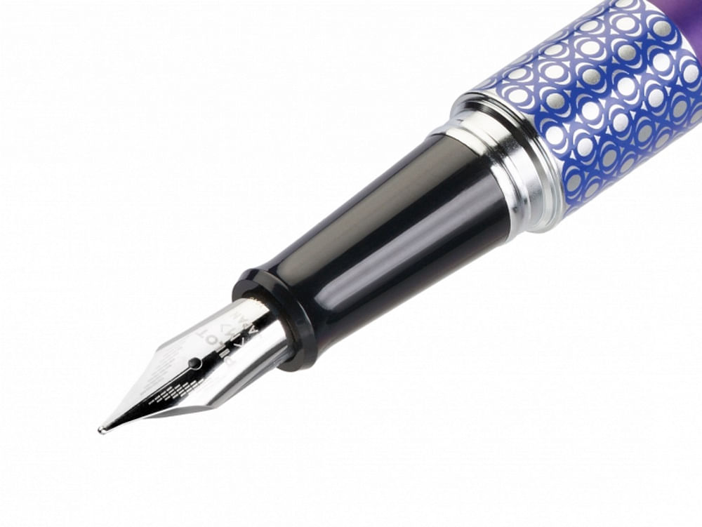 Stilou MR Retro Pop Pilot varf mediu corp metalic bleu Stilou Pilot MR Retro Pop corp metalic violet