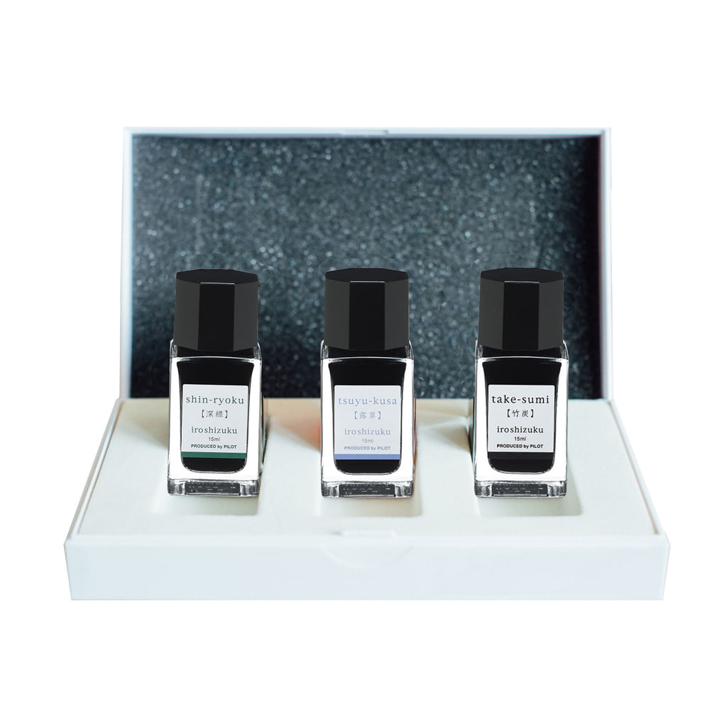 Set 3 rezerve cerneala Pilot Iroshizuku Pilot 15 ml culori asortate (verde negru albastru)