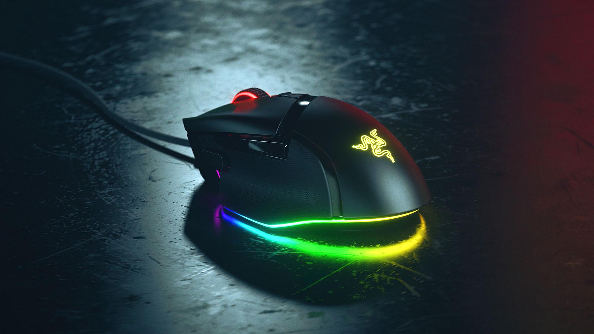 Mouse Razer cu fir Razer Basilisk V3 RGB, butoane programabile 10+1, Razer HyperScroll Tilt Wheel, 11 zone de iluminare Chroma RGB, negru